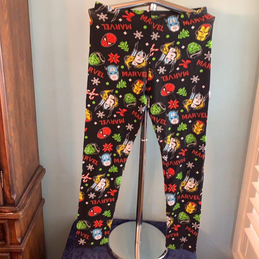 Christmas marvel leggings